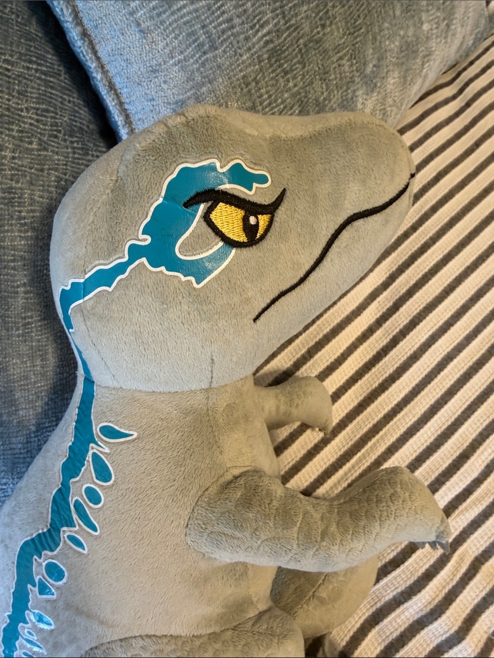 Jurassic World Plush Velociraptor Blue